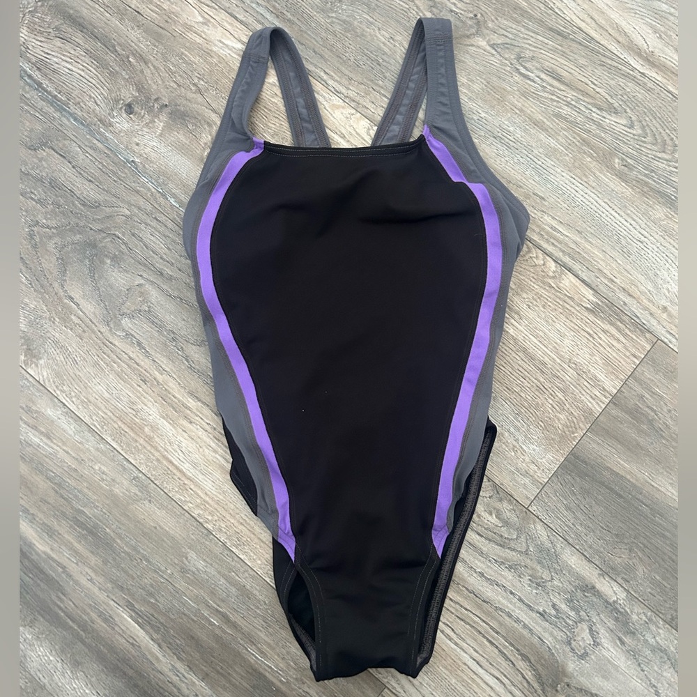 Speedo Women's gray purple Quantum Splice One Piece swim suit
